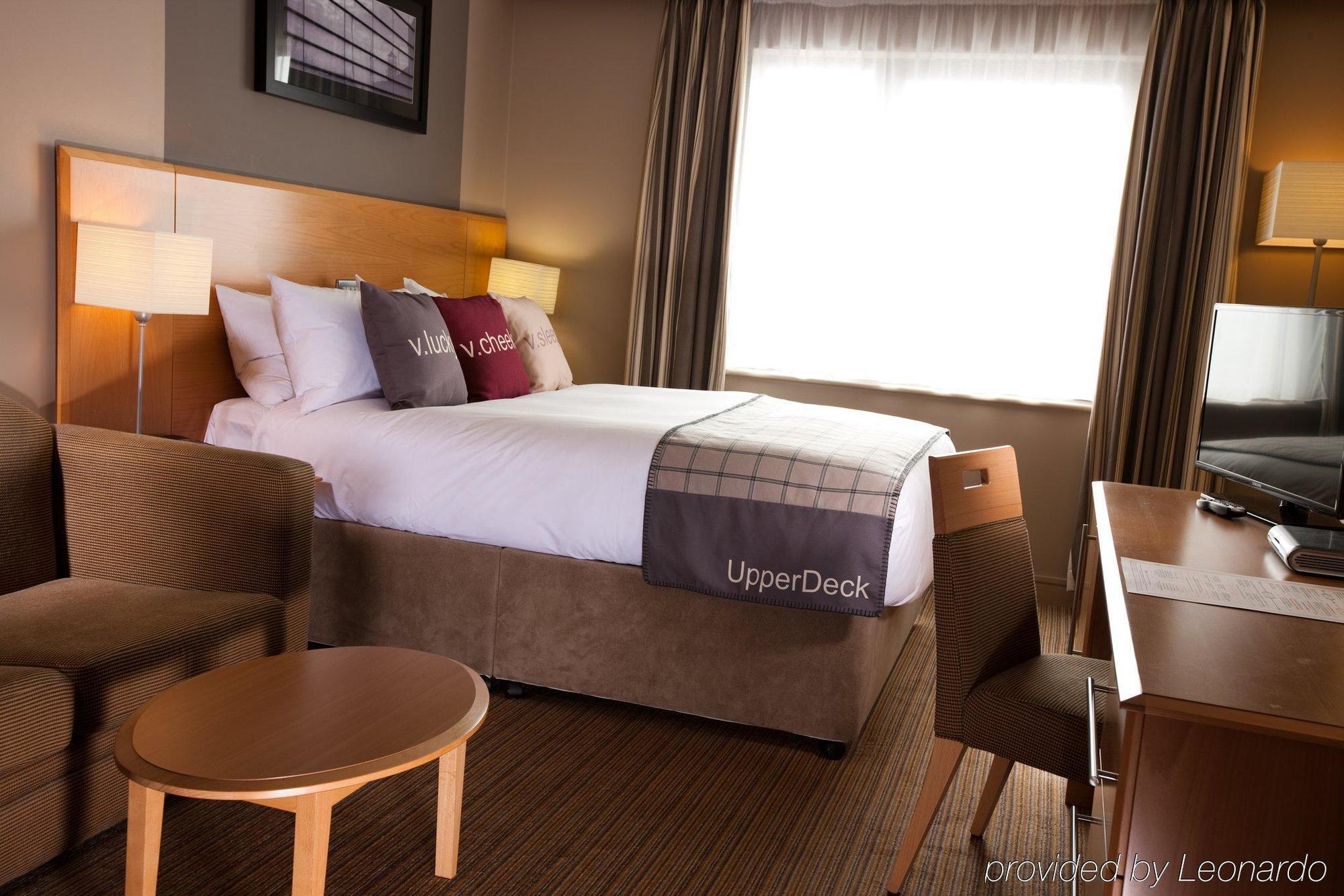 Village Hotel 3*