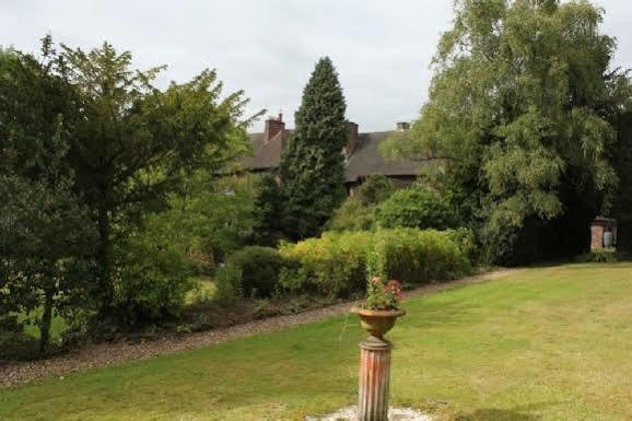 Guest house Still Waters