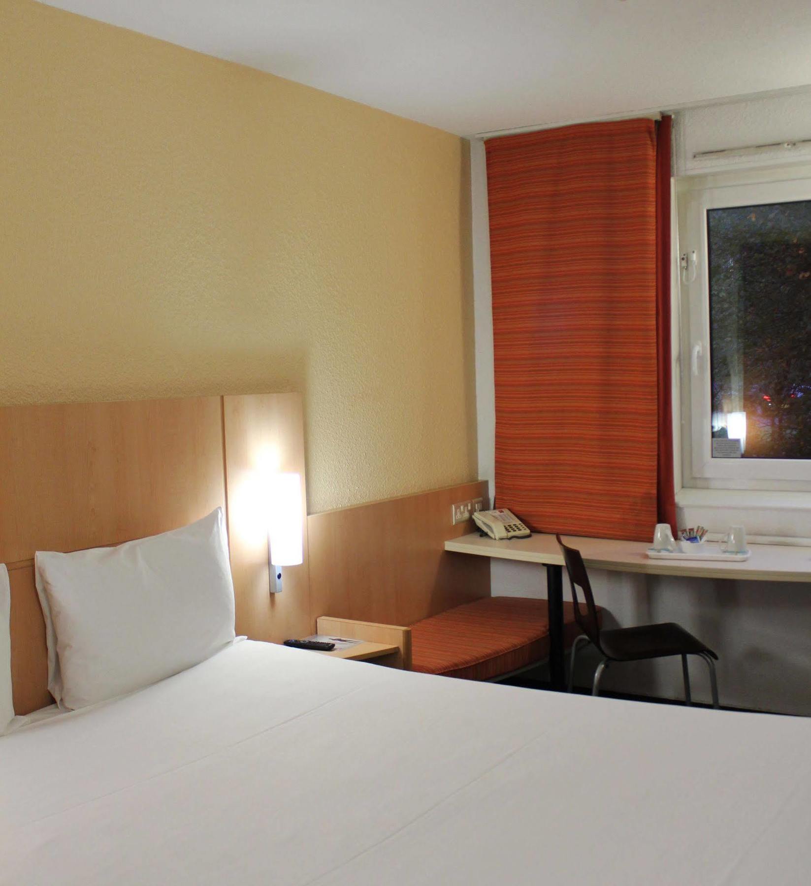 Ibis Centre Hotel