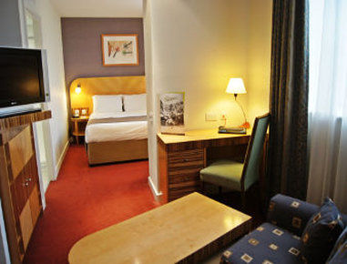 Hotel Ramada & By Wyndham Coventry