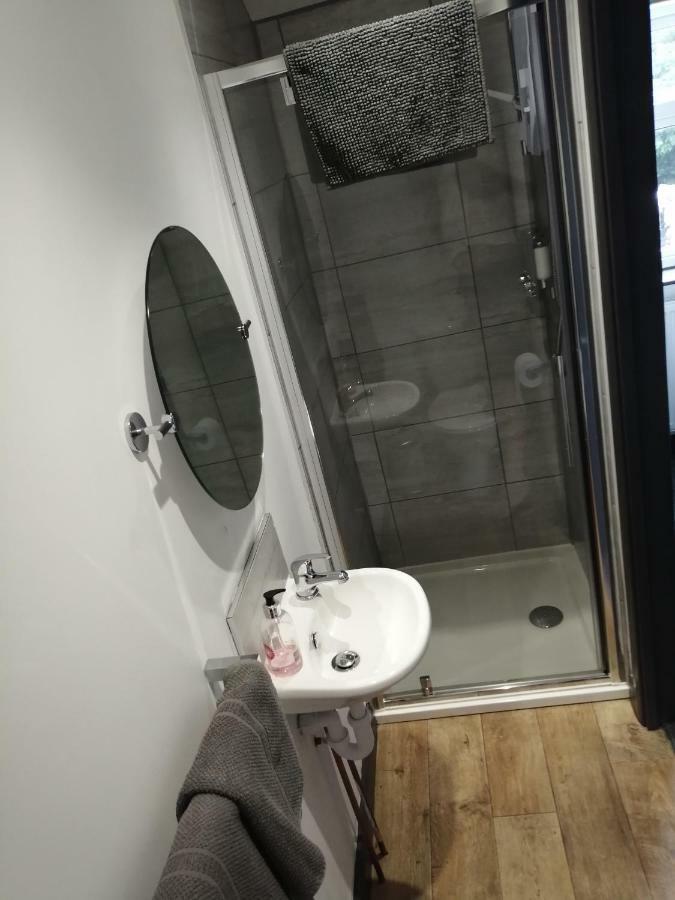 Guest house Featherbed