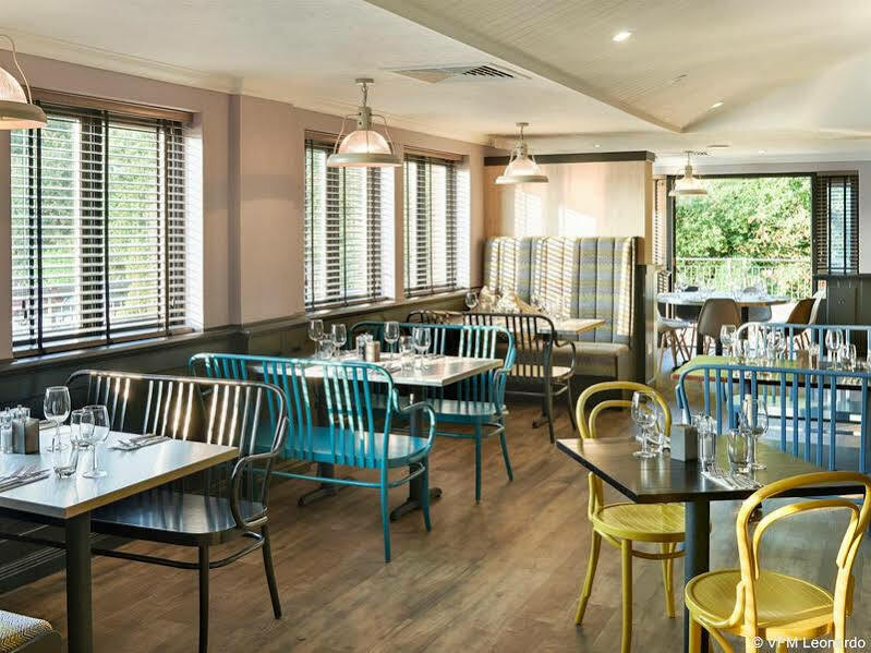 Village Hotel 3*