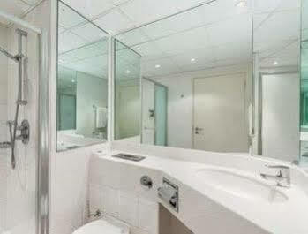 Ramada & By Wyndham Coventry